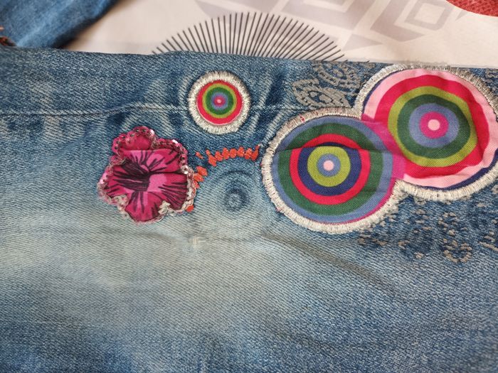 Jeans Desigual taille 5 ans 👧 - photo numéro 7