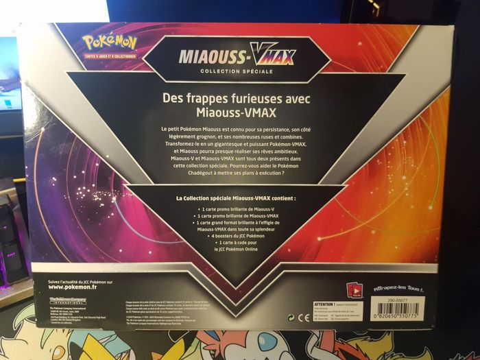 Coffret Pokémon Miaouss Vmax - photo numéro 2