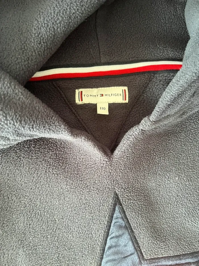 Pull polaire tommy Hilfiger 5 ans - photo numéro 3