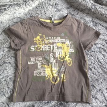 Tee-shirt
