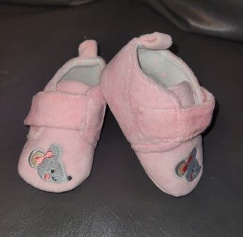 Chaussures /chaussons rose