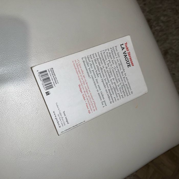 Livre la vague (Todd strasser) - photo numéro 2