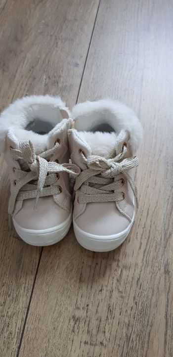 Chaussures fille 21