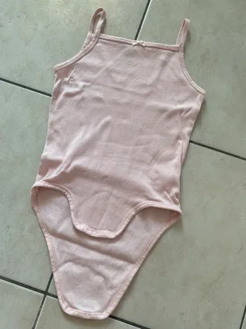 Body fine bretelles rose H&M 104