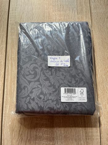 Nappe 130 x 170cm + chemin de table 50x 150cm