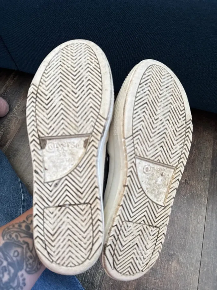 Converses montantes taille 44,5 - photo numéro 7