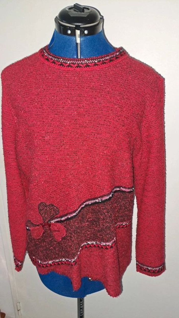 Pull rouge