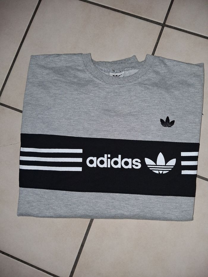 pull Adidas - photo numéro 1