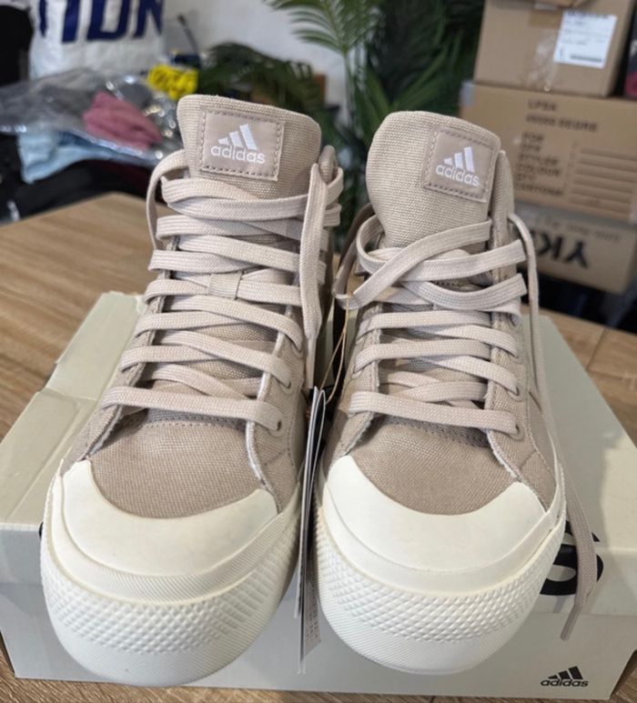 Adidas bravada 2.0 mid plateform - photo numéro 8