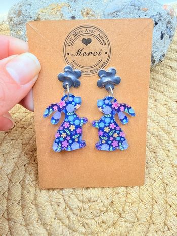 Boucles d’oreilles lapins fleuris 