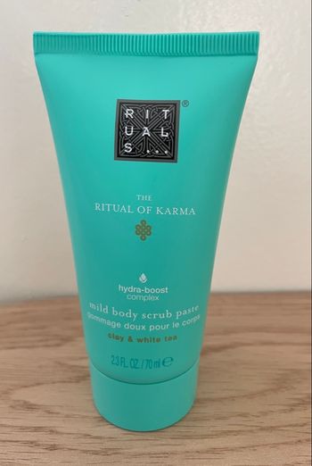 Gommage doux The Ritual Of Karma marque Rituals format 70 ml Neuf