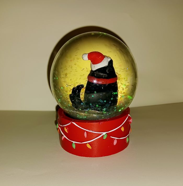 Boule a neige chat de Noël - photo numéro 4