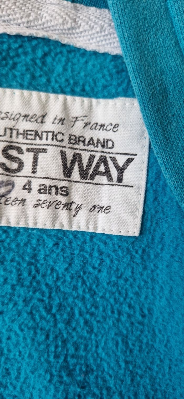 2 vestes 4 et 5 ans - photo numéro 3