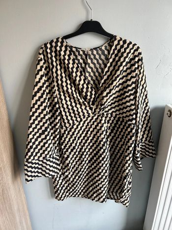 Robe col V