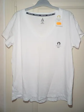 T-shirt Official Product