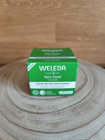 Crème de jour nourrissante visage Weleda , 40 ml , neuve
