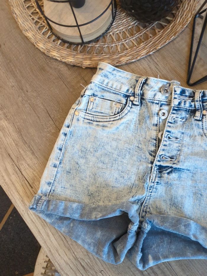 Short jean xxs carton 🍒 cerise - photo numéro 2