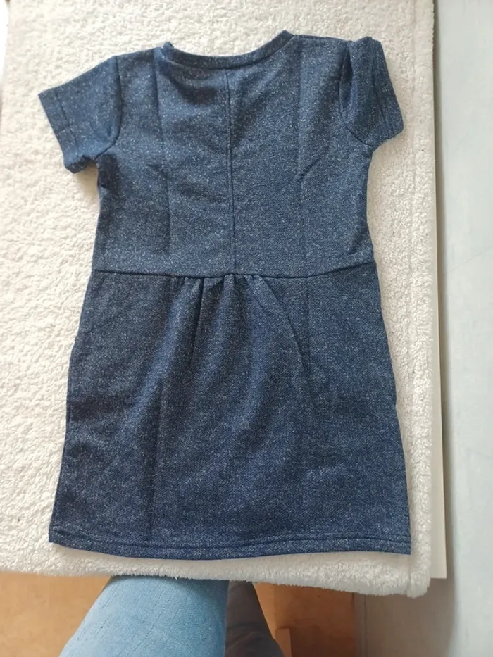 Robe marine à filaments argents - photo numéro 3
