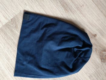 Bonnet neuf bleu marine en coton