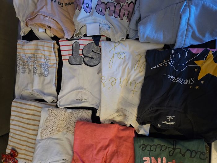 Lot de vêtements filles taille 7.8.ans - photo numéro 3