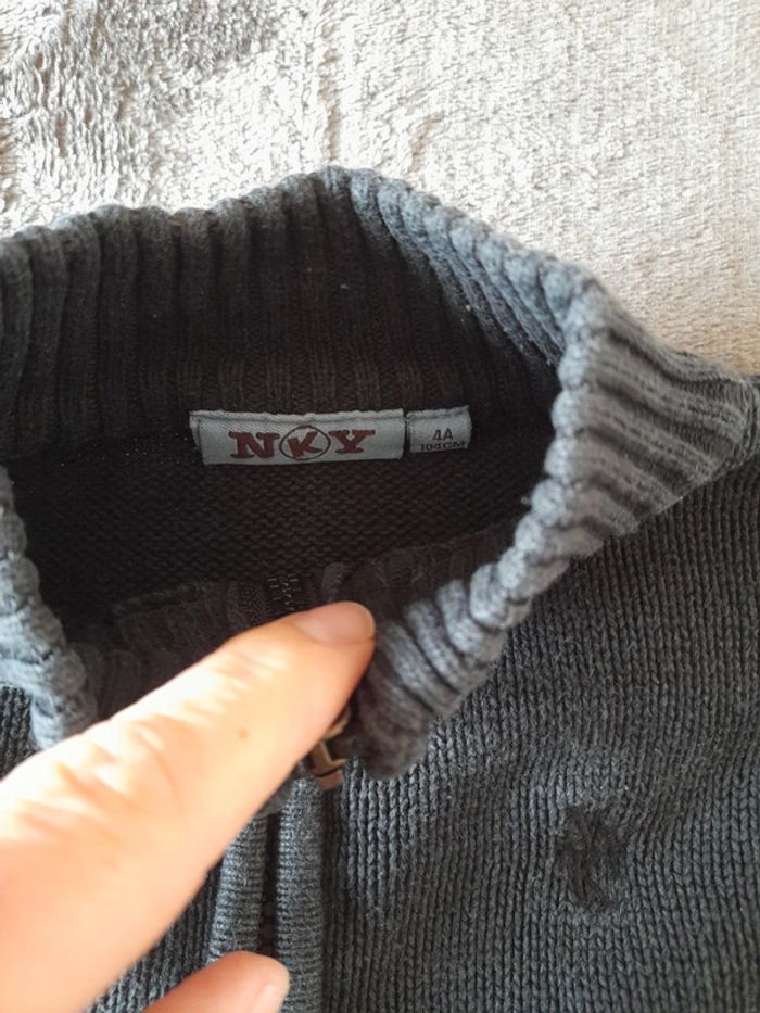 Gilet zippé 4 ans - photo numéro 5