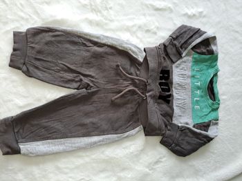 Survêtement 12 mois