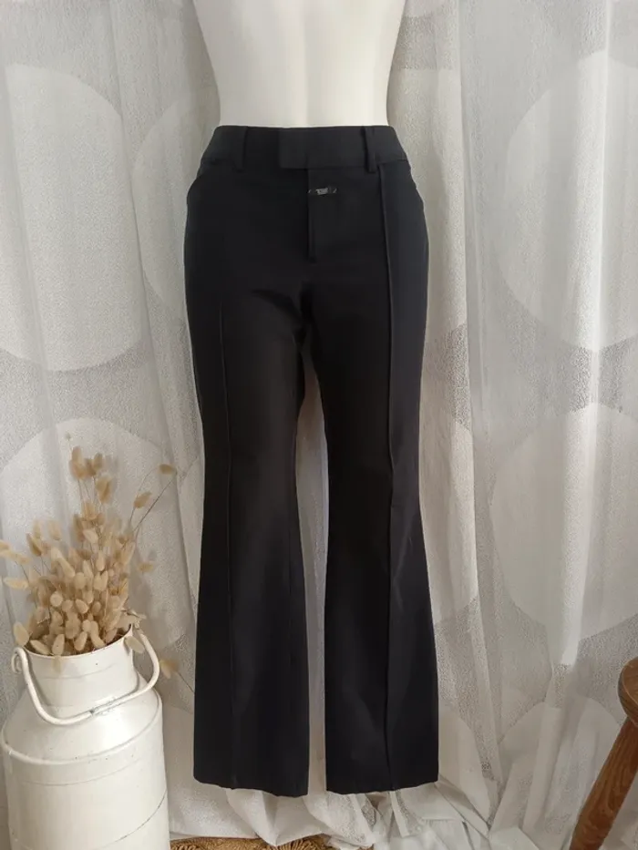 Closed " Pantalon pince noir " t. 40