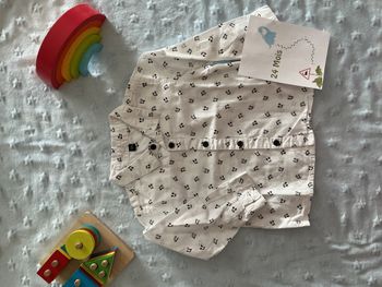 chemise manches longues blanc motifs notes de musique noir 23 mois