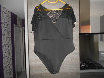 Body (Shein Curve), taille: 3XL (46) neuf