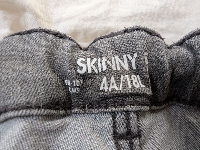 Jean gris - photo numéro 4