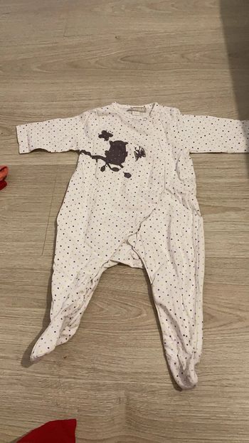 Pyjama 1 pièce bébé fille taille 3 mois