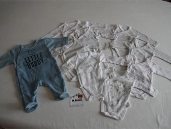 Lot Tex 0m Naissance : 1 Pyjama velours + 8 Bodies ML
