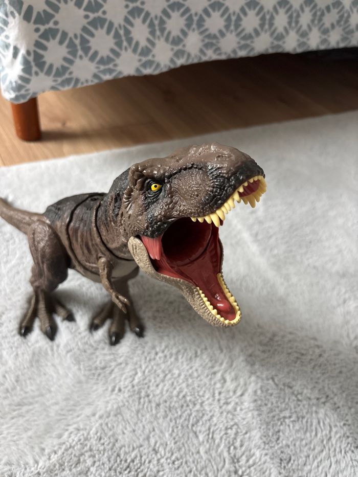 Dinosaure Jurassic World - photo numéro 2