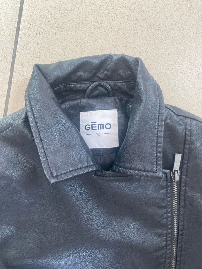 Simili cuir - photo numéro 3