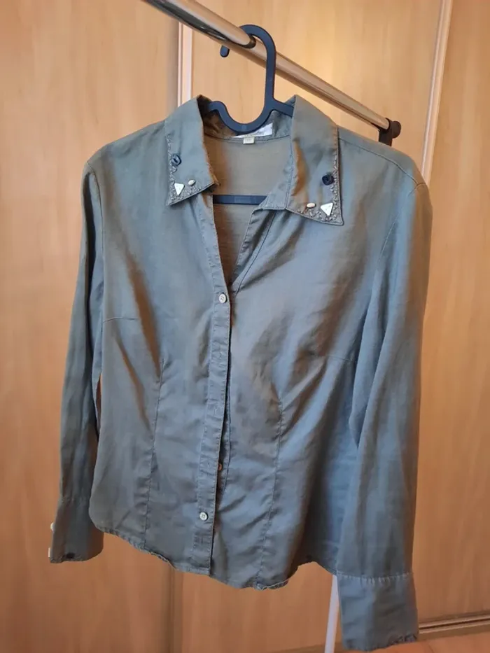 Chemise kaki