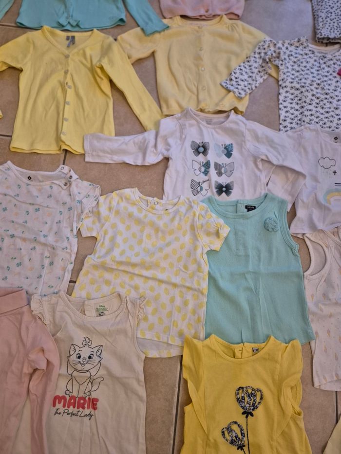 Lot hauts bébé - photo numéro 5