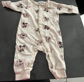 Pyjama Grenouillère  Mickey Minnie Taille 1 mois taille 56