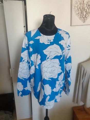 Blouse fleurs 46/48 Bodyflirt