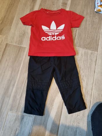 Ensemble pantalon t-shirt manches courte 18 mois