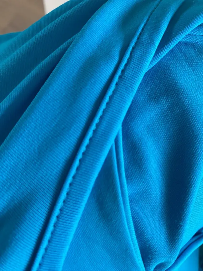 T shirt col V turquoise - photo numéro 5
