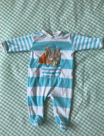 Pyjama rayé grenouillère