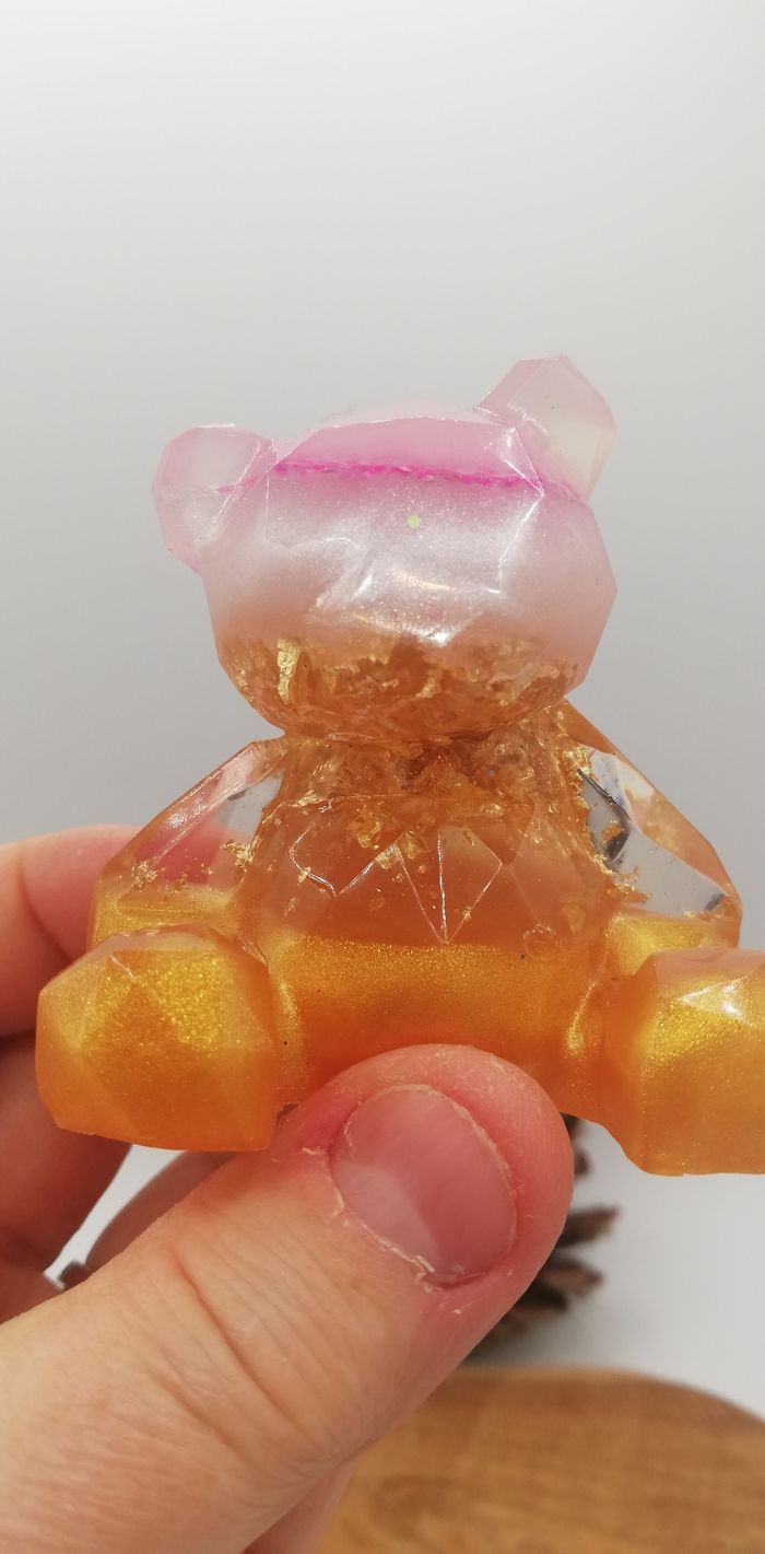 Ourson assis en résine fait - photo numéro 4