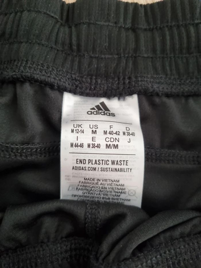 Short adidas - photo numéro 3