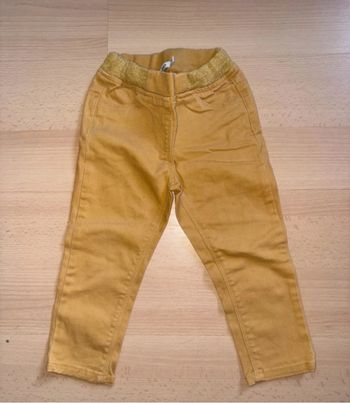 Pantalon moutarde fille taille 2 ans