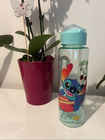 Gourde stitch neuve