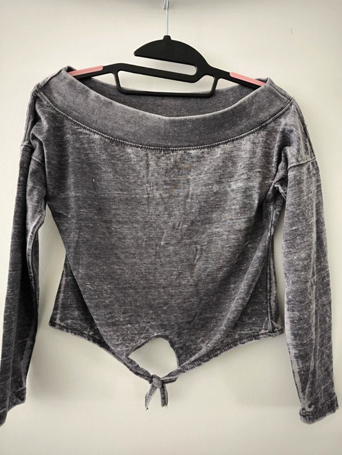 Pull court exist taille S neuf