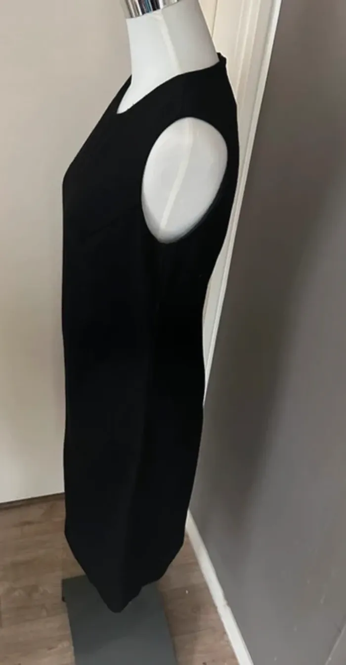 Référence robe sans manches pour l’hiver en laine noire femme, taille 38 - photo numéro 5