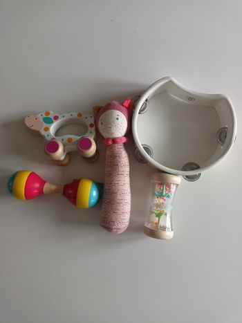 Loto jouets bebe janod moulin roty etc..