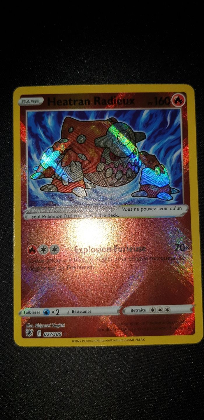 Carte pokémon Heatran Radieux 027/189 - photo numéro 2
