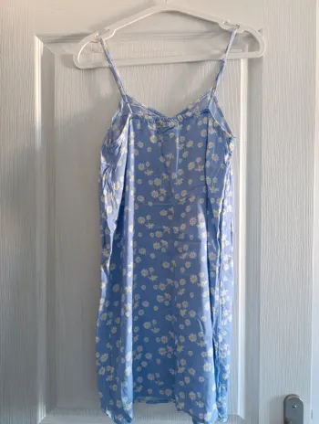 Robe courte à imprimé floral bleu Kiabi Taille S (34/36)
